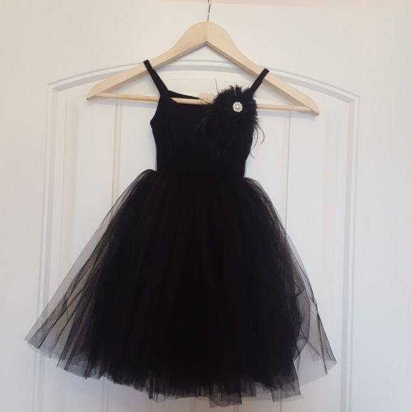 black tutu baby girl